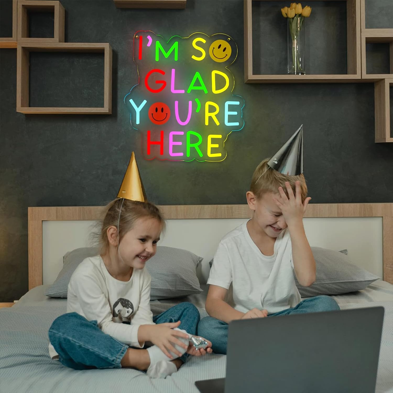 I’m So Glad You’re Here Neon S - Outdoor Power Reno ulasan dan harga